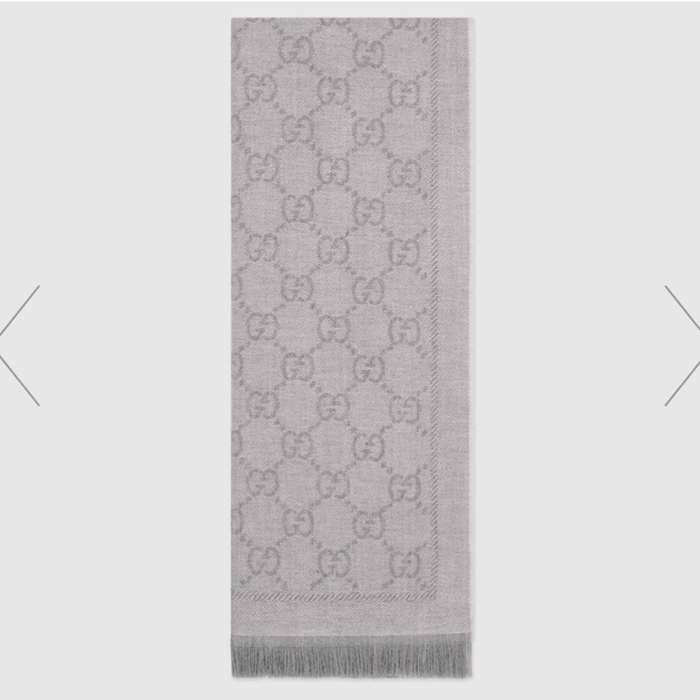 GUCCI jacquard knitted scarf